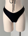 Lola reversible Bottom in Metallic Black/Pearl - Final Sale