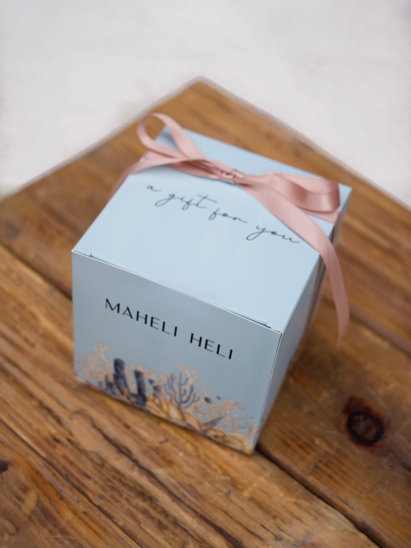 Maheli Heli Gift Card + Wrapping Kit