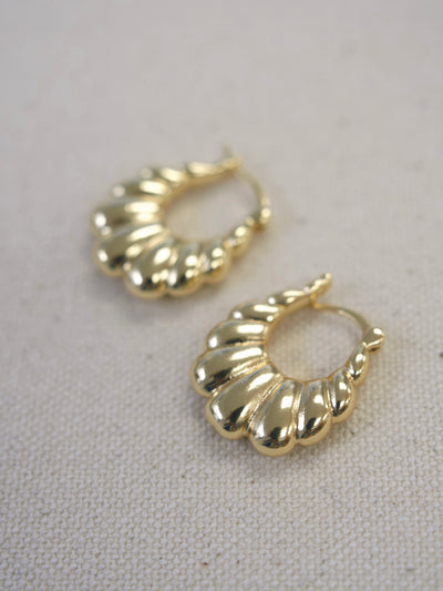 Scalloped Hoops