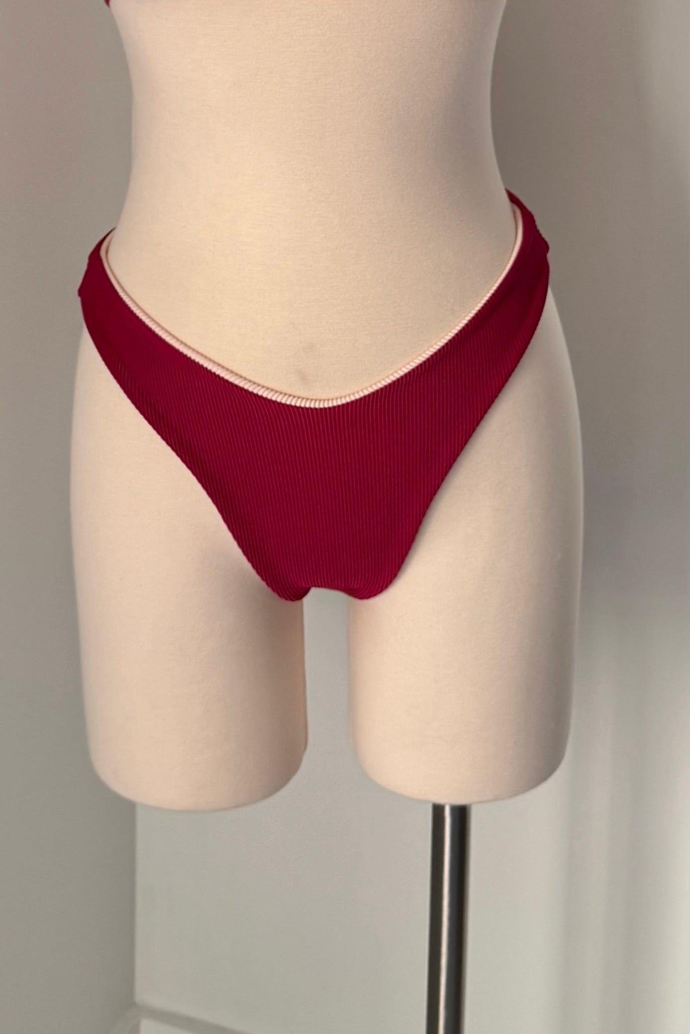 Reece reversible Bottom in Ribbed Sunset - Final Sale