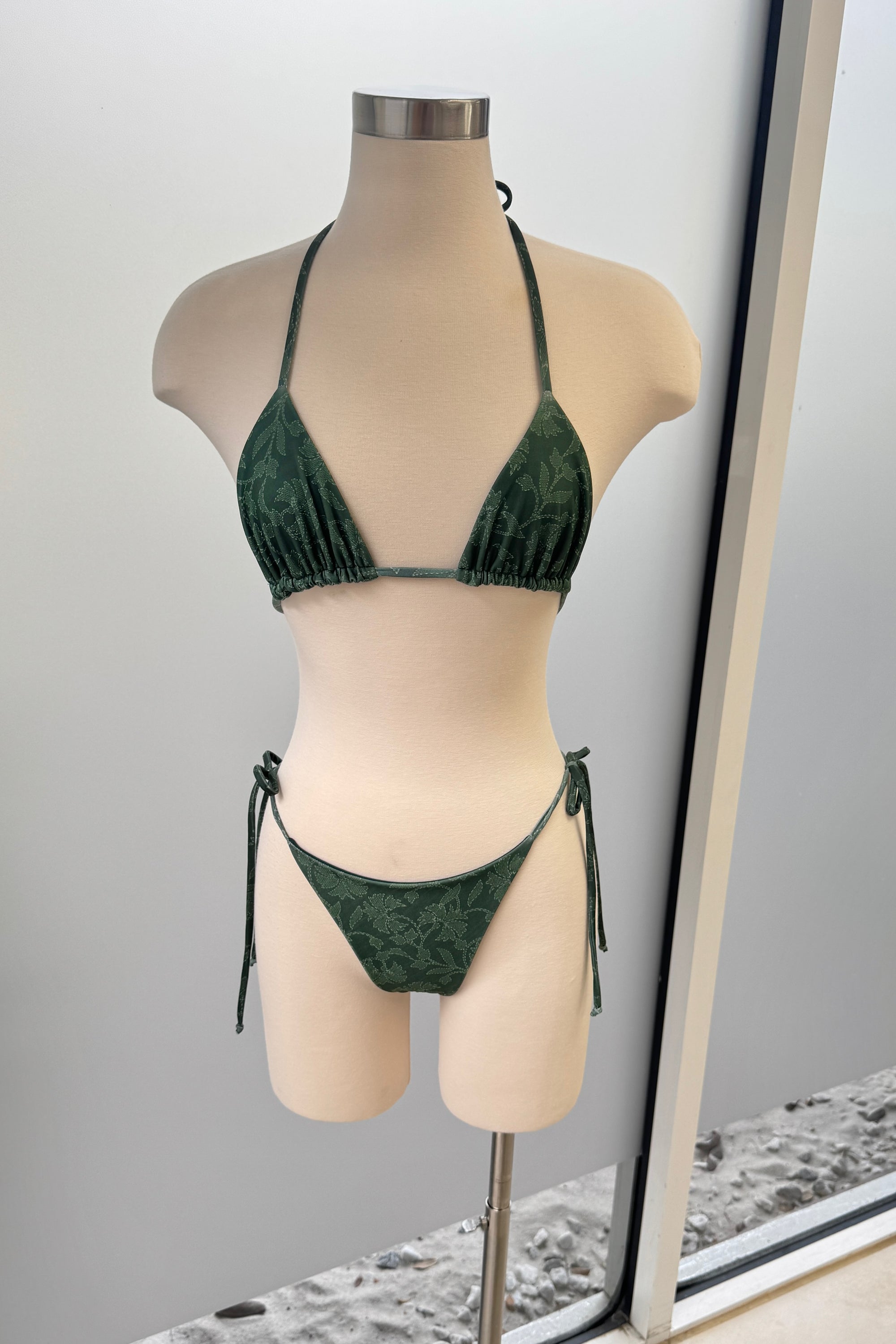 Emi Top in Cyprus - Final Sale