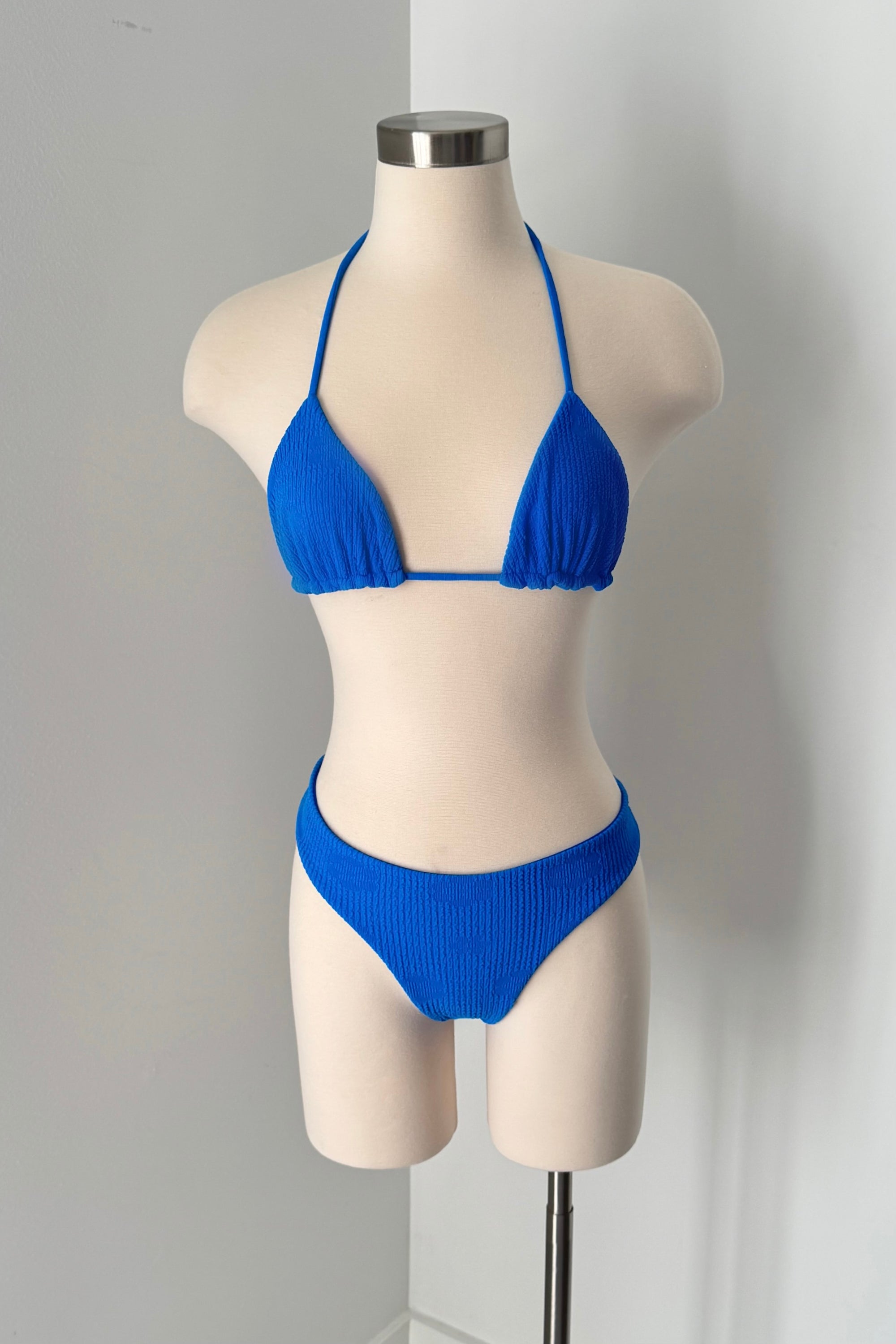 Emi Top in Textured Azul - Final Sale