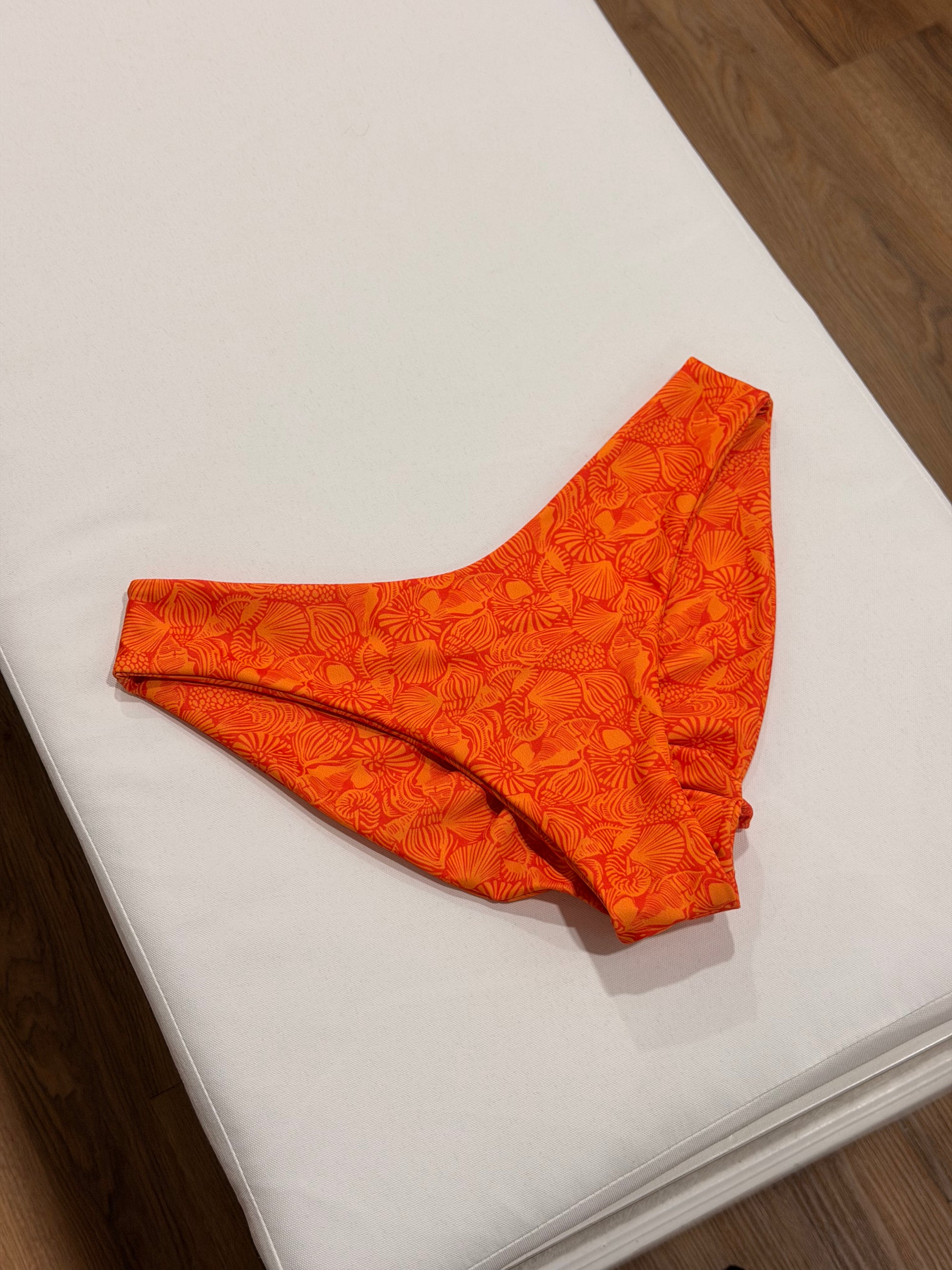 Lola Bottom in Arienzo - Final Sale
