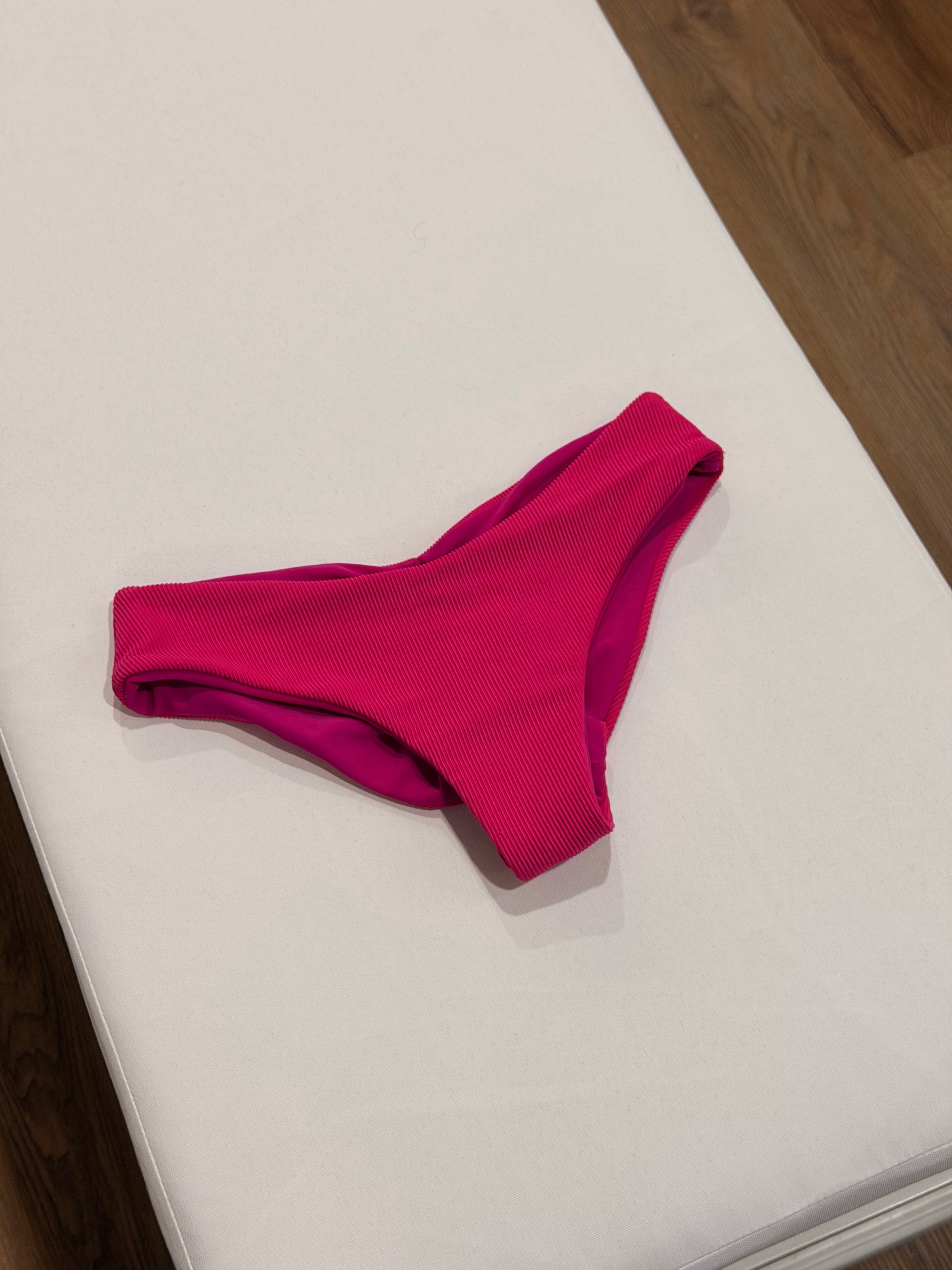 Bruni Bottom in Ribbed Hot Pink - Final Sale