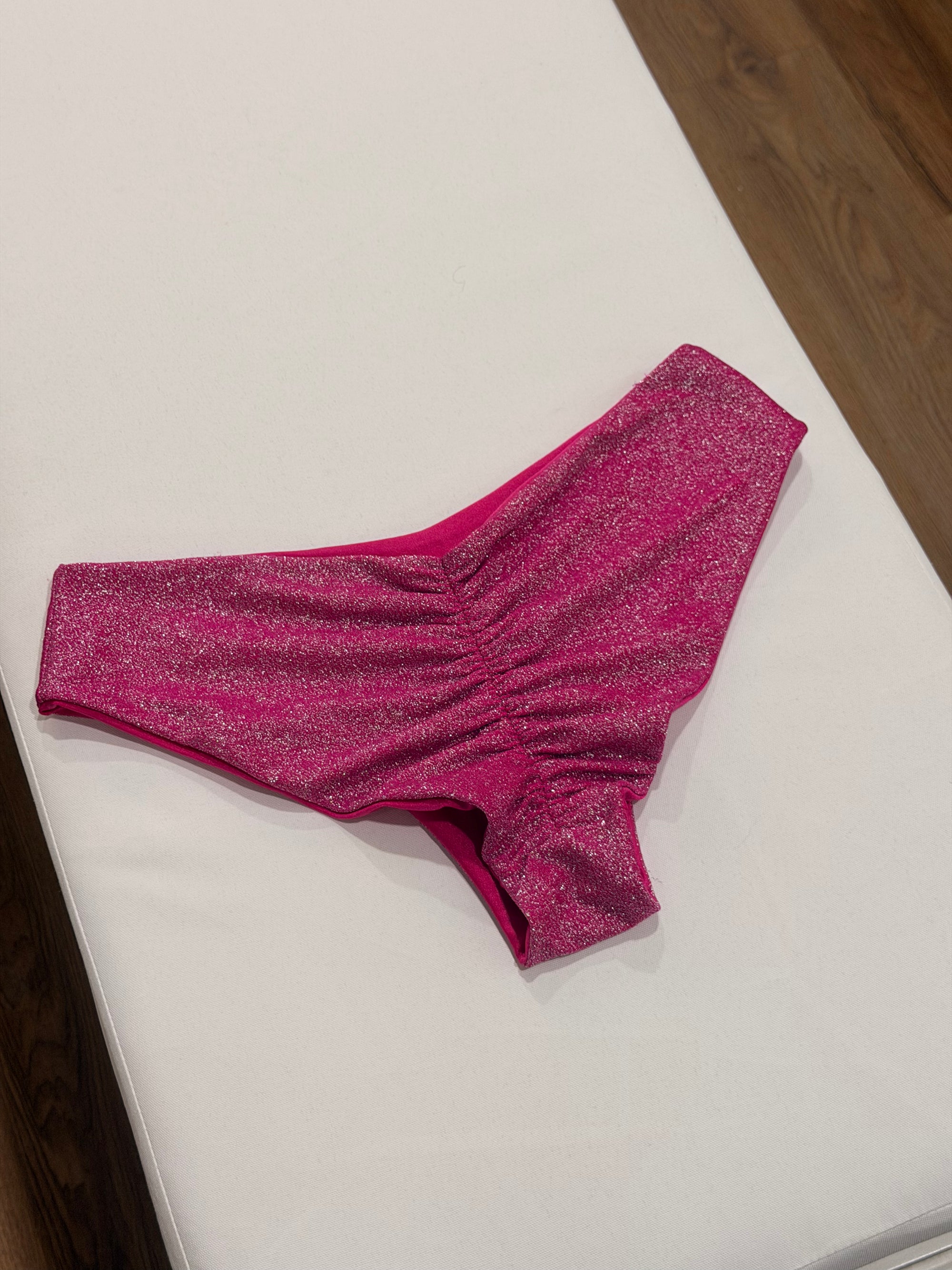 Reversible Bruni Bottom in Magenta Shimmer/Magenta