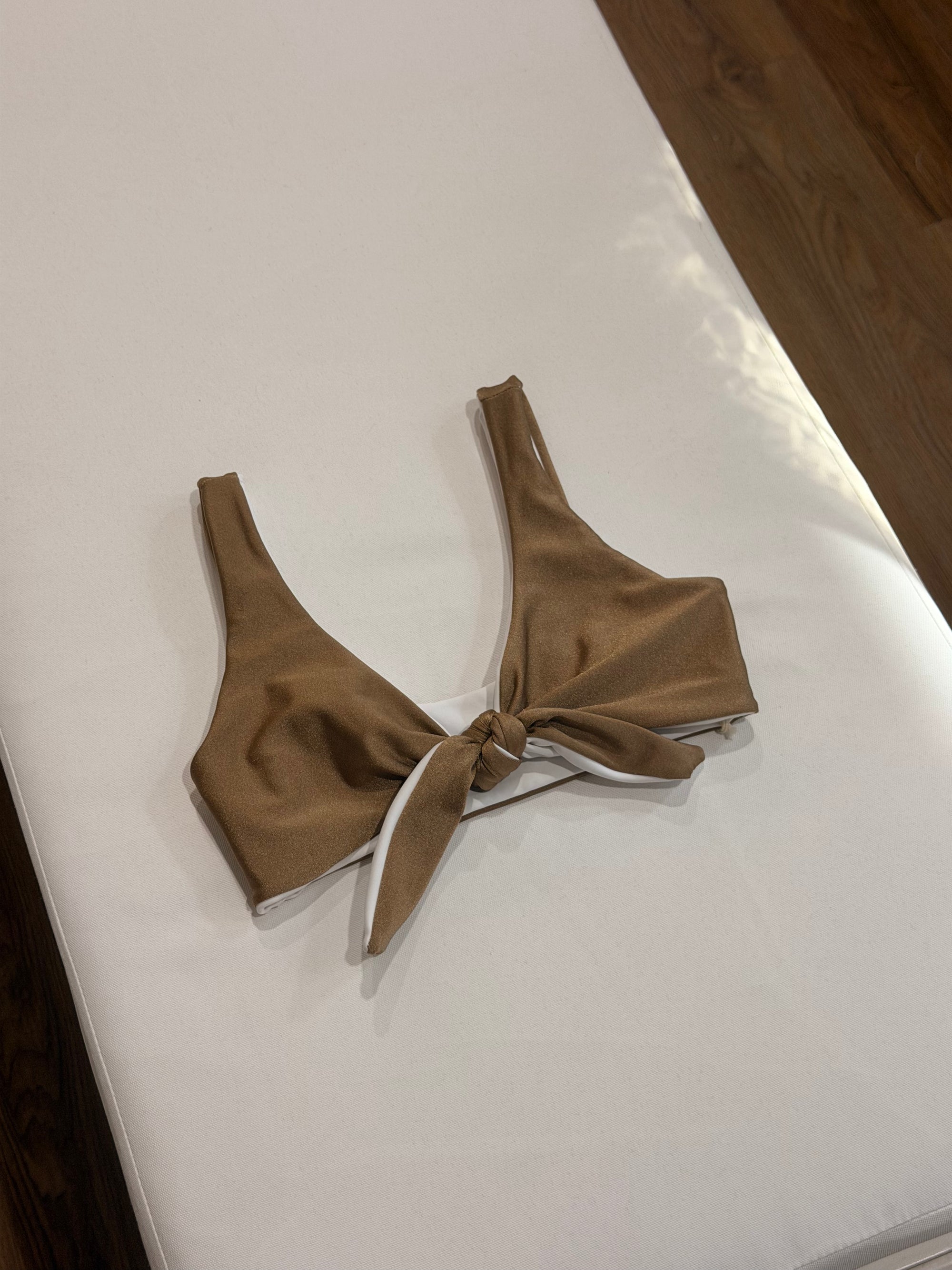 Lia reversible Top in Metallic Drift/Coco - Final Sale