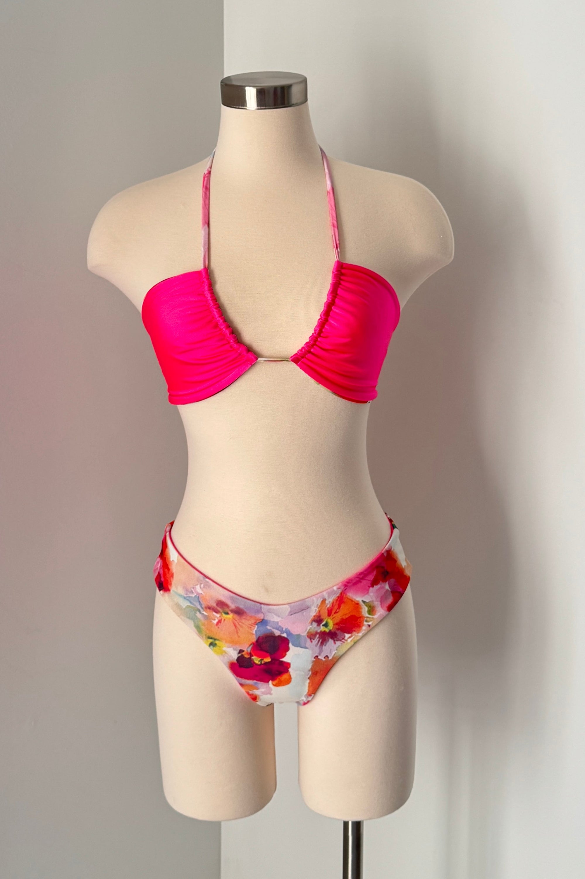 Bianca Top in Fiore/Dragonfruit - Final Sale