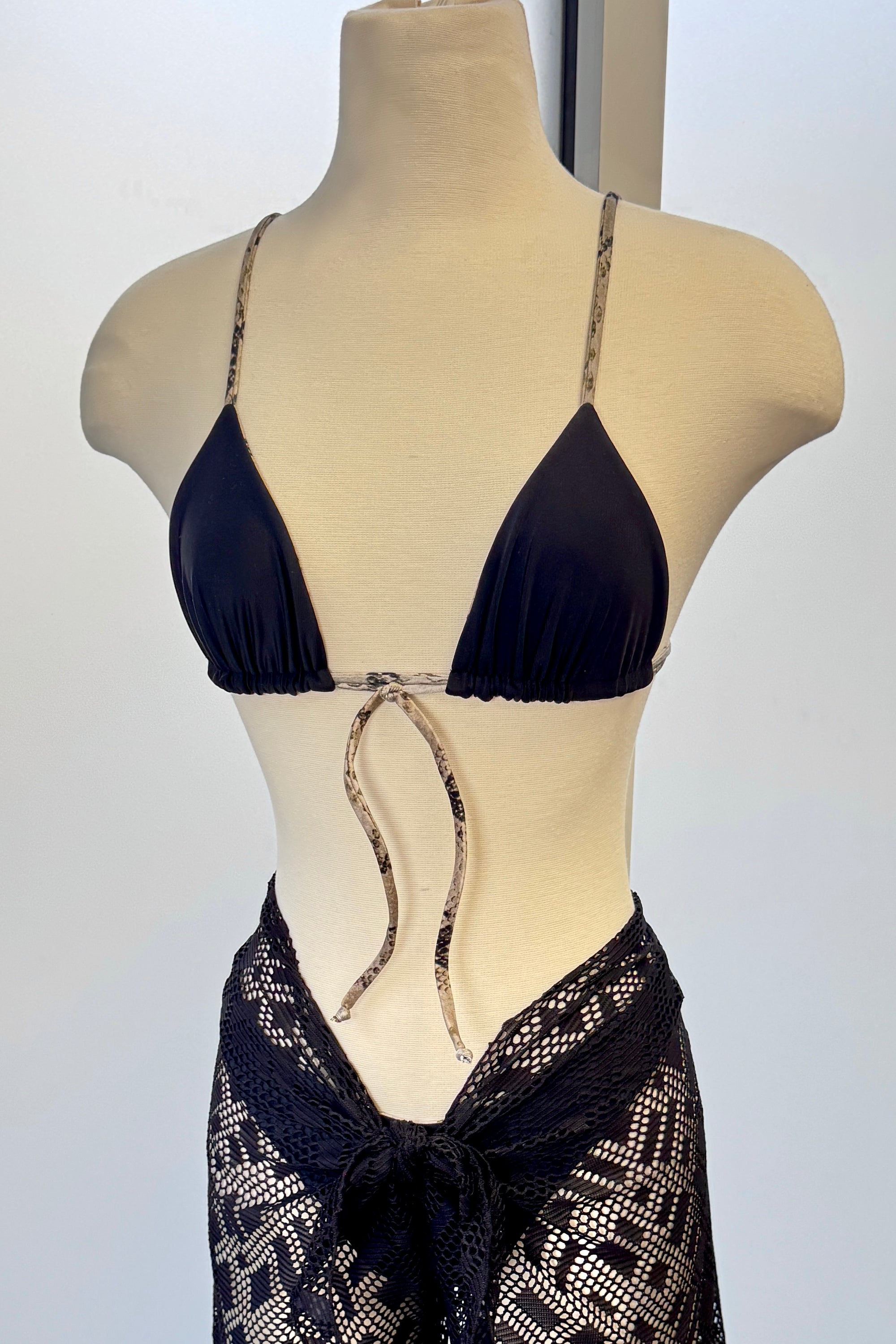 Lina reversible Top in Python/Black - Final Sale