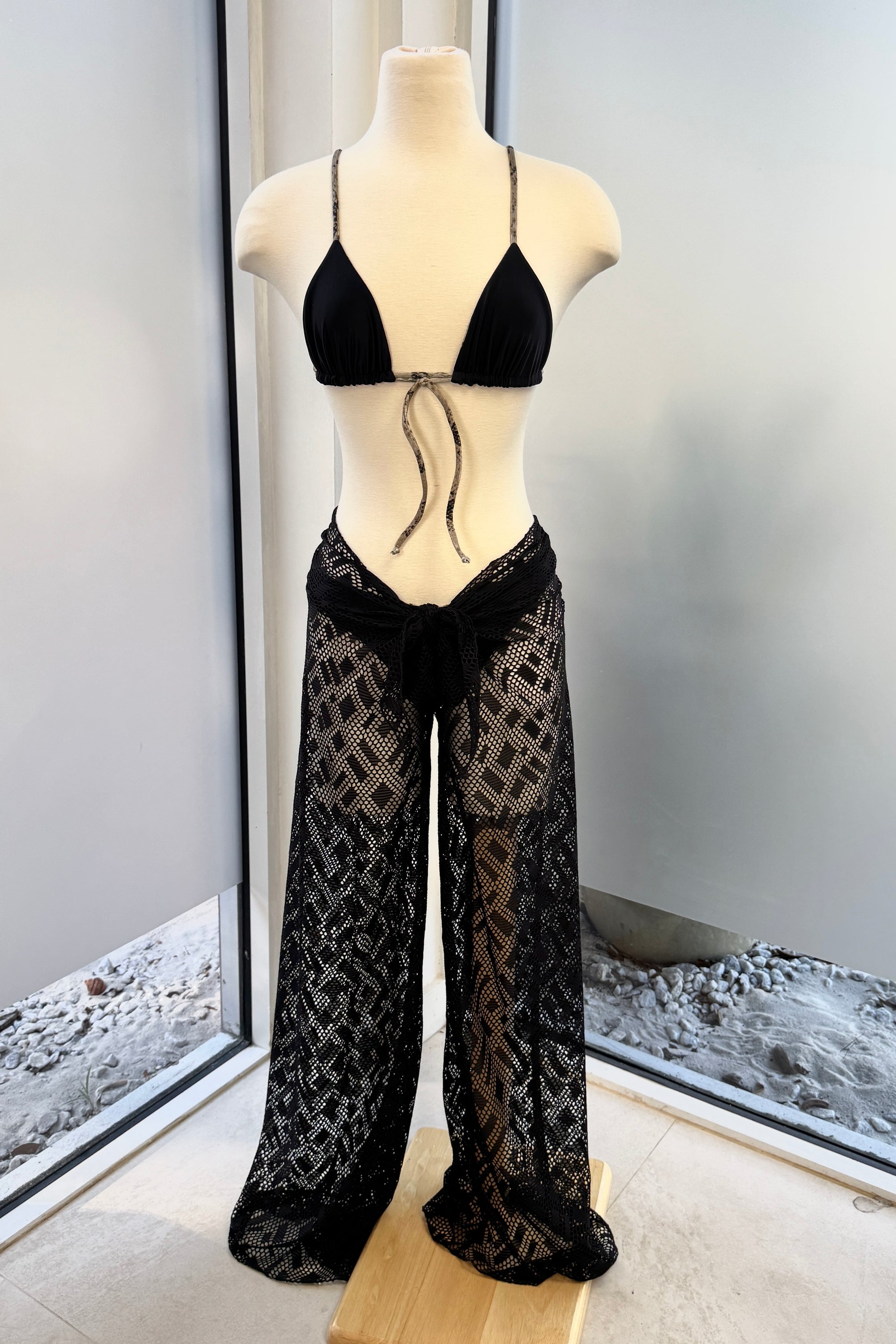 Lina reversible Top in Python/Black - Final Sale