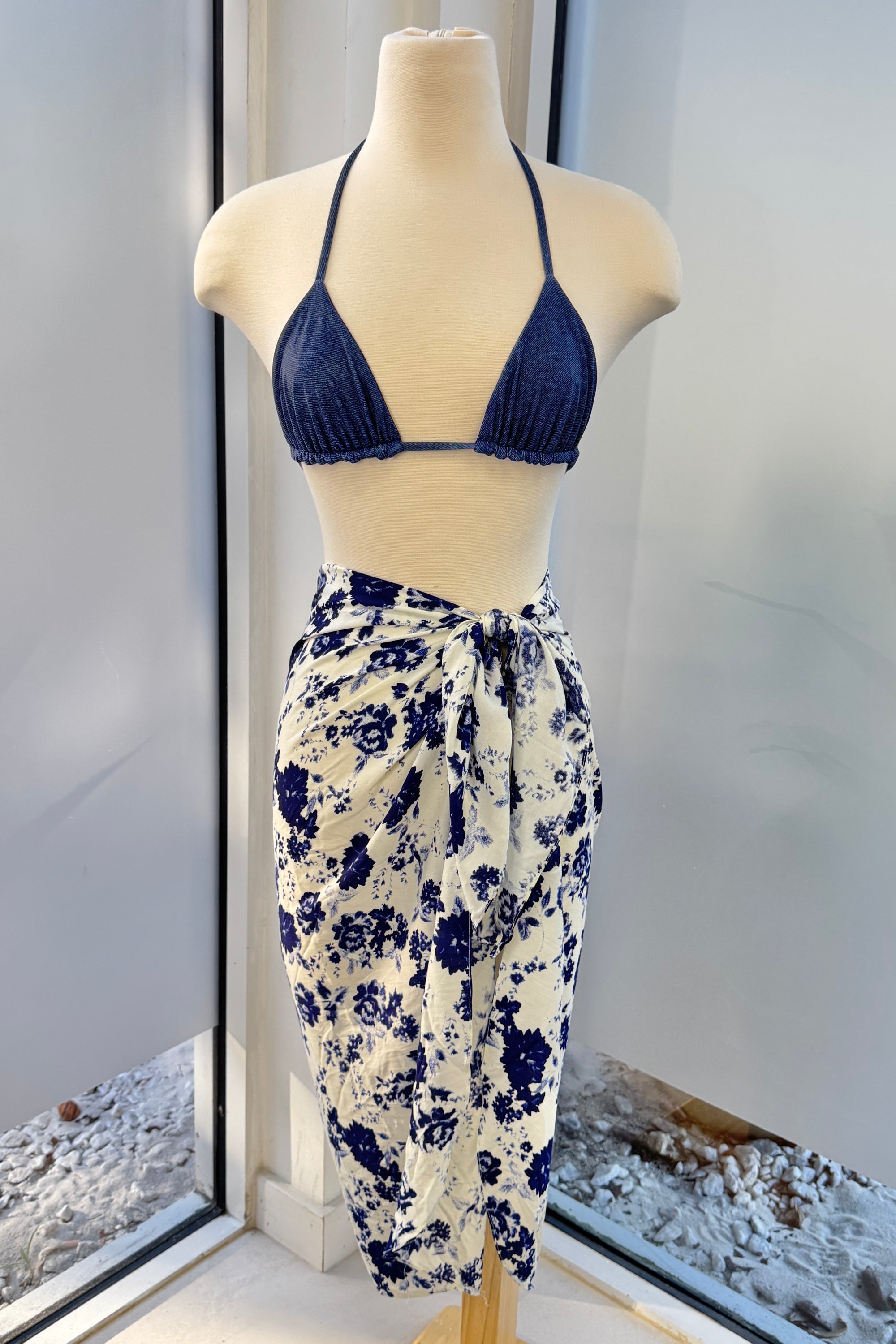 Beach Wrap in Blue Floral - Final Sale